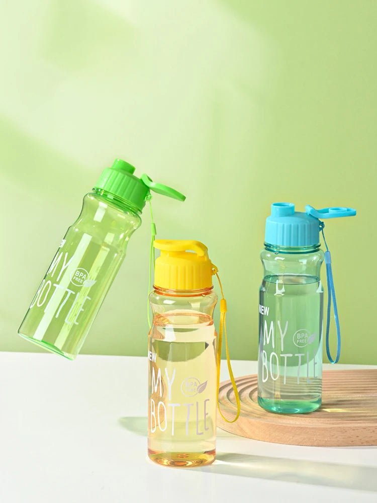 GARRAFAS DE ÁGUA TRANSPARENTE . (550 ml)
