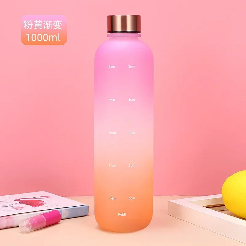 Garrafa de água de 1000ml , leve e prática