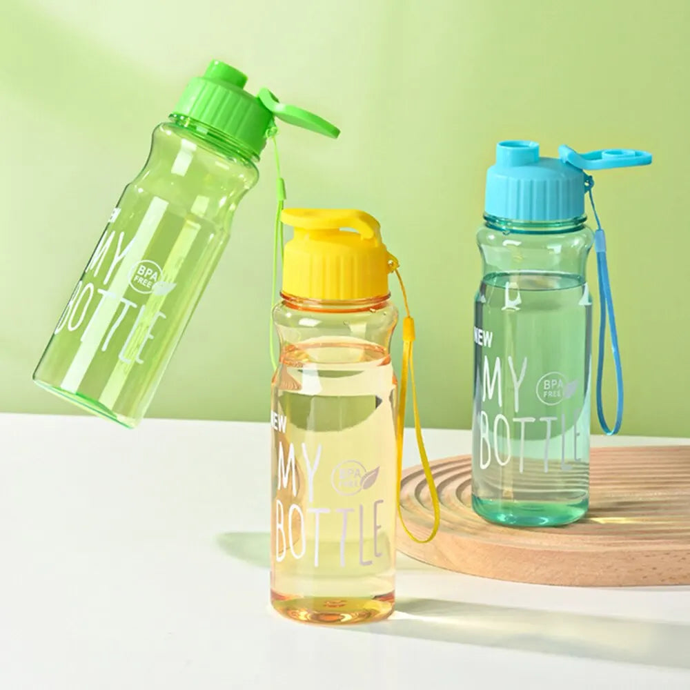 GARRAFAS DE ÁGUA TRANSPARENTE . (550 ml)